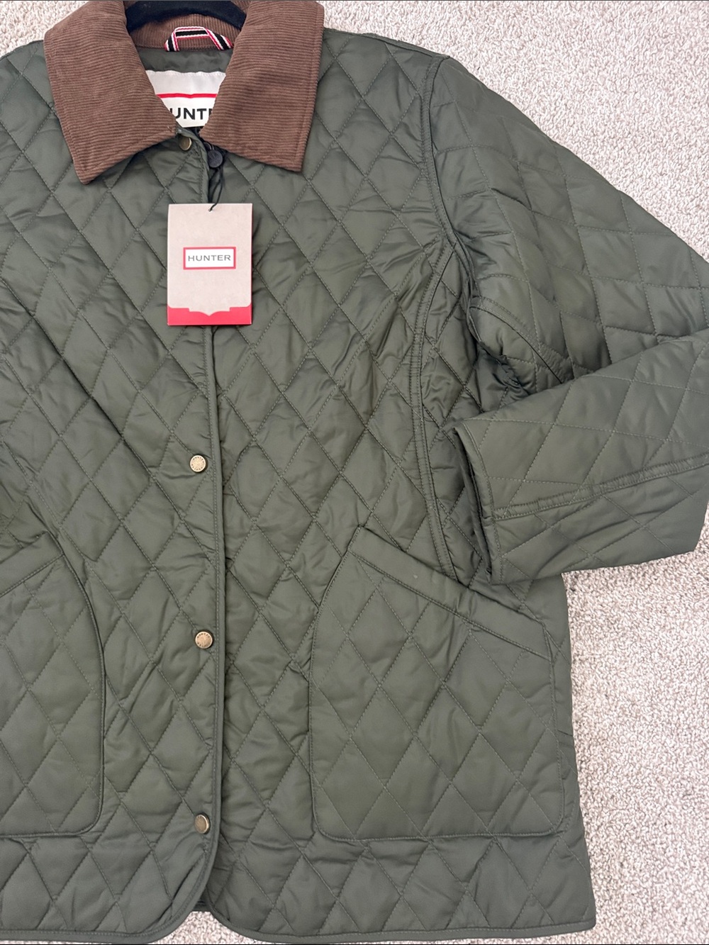 Hunter Quilted Olive Green Rachel jacket with Brown Corduroy Collar - Picture 3 of 10